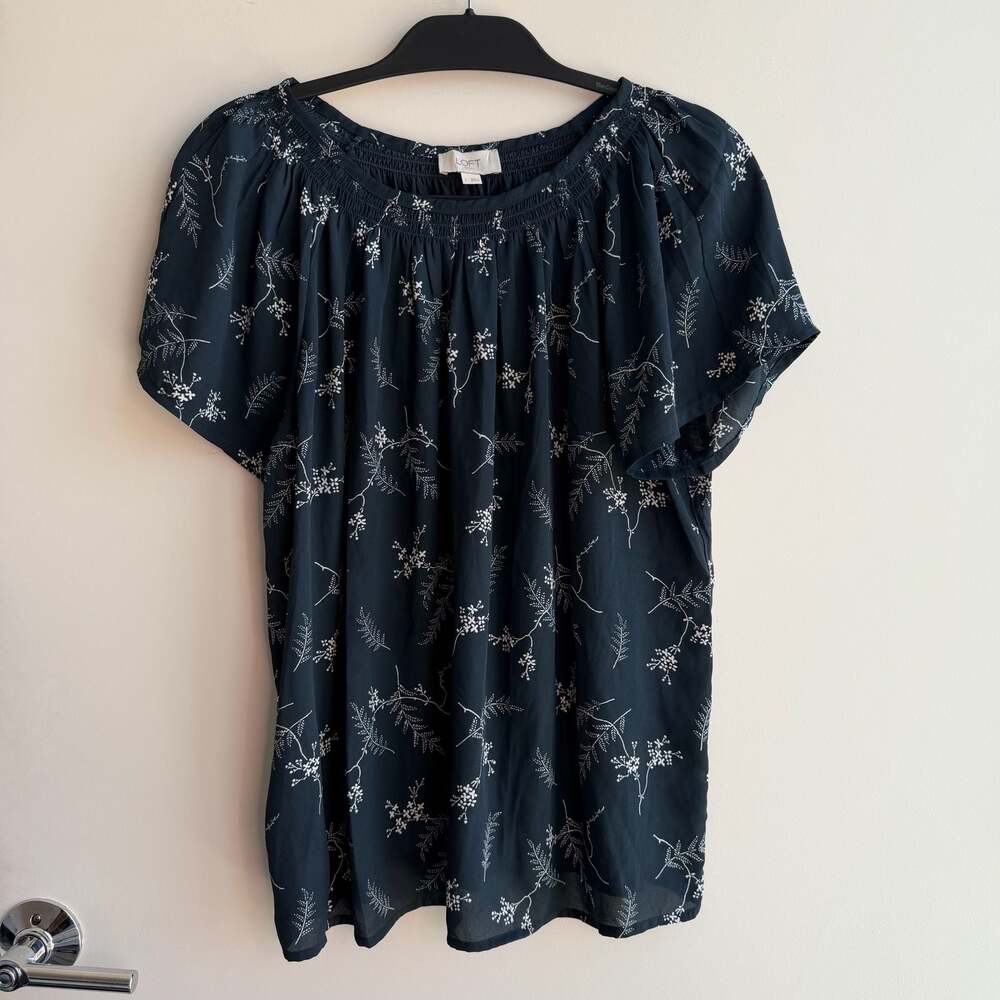 LOFT Outlet Floral Smocked Neck Blouse Size L